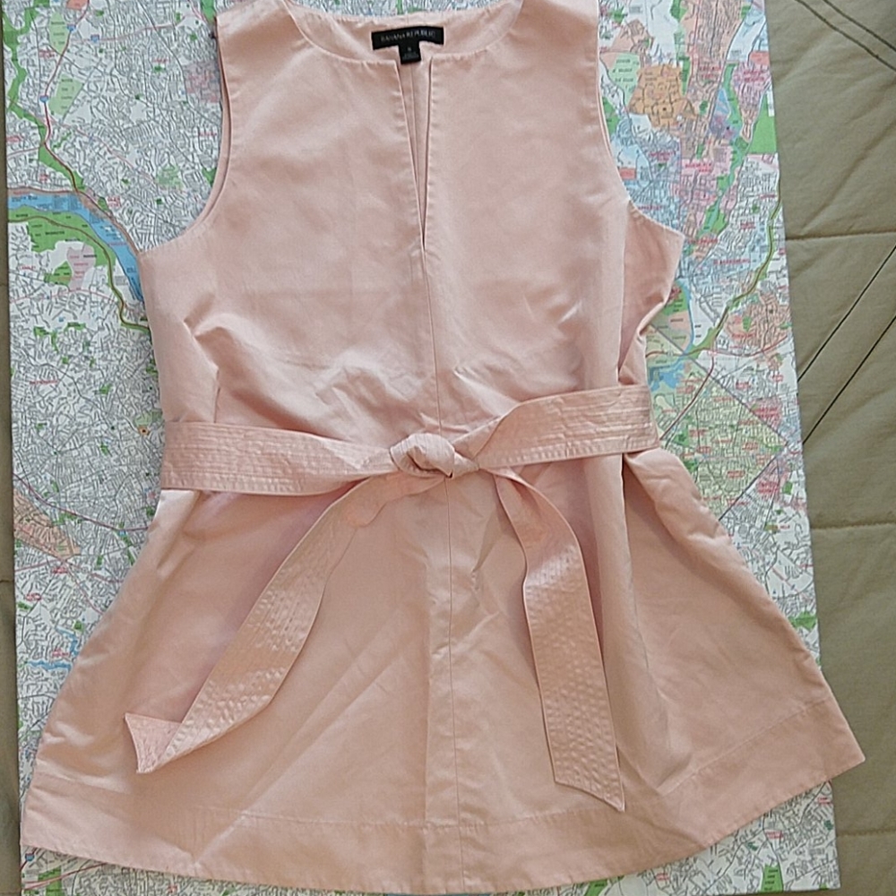 Banana Republic Sleeveless Tunic